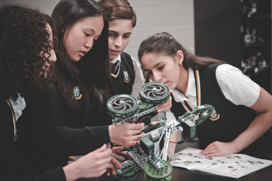 Collège Regina Assumpta | Vous êtes Fiers D’eux, Nous Aussi.